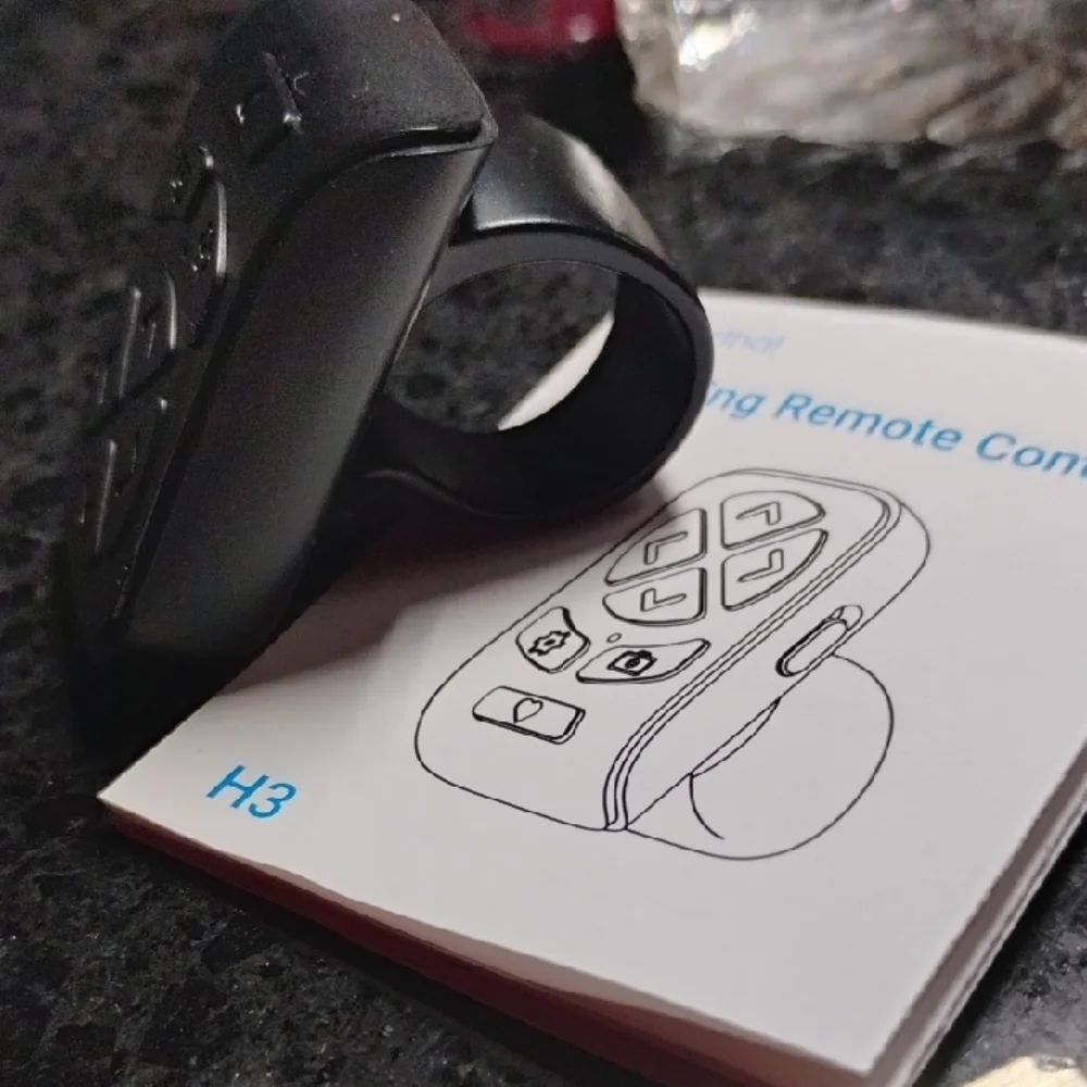 Black Ring Remote Control - Picture 2 of 4